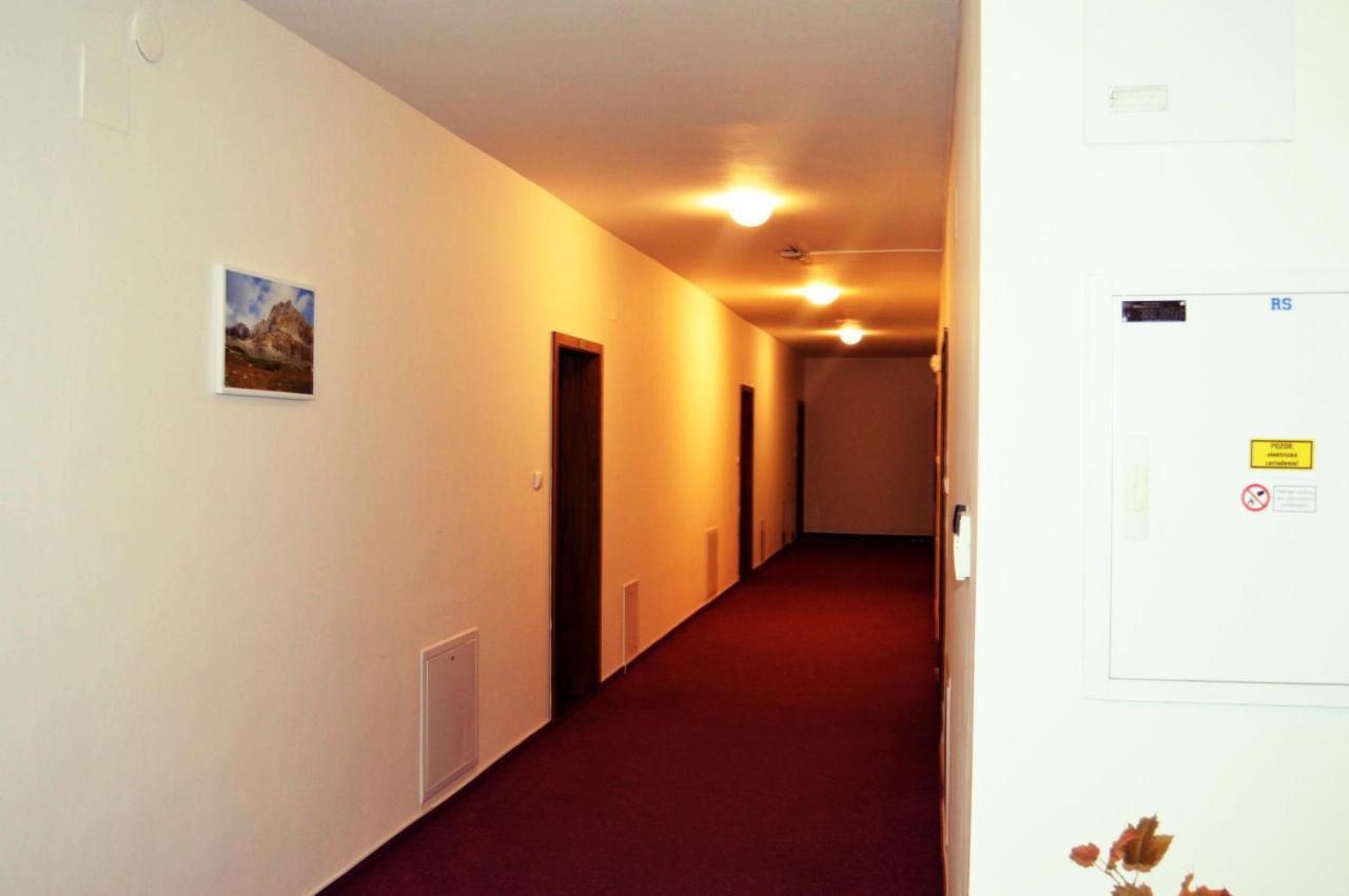 U Stareho Jastera Apartment Велка Ломница Екстериор снимка